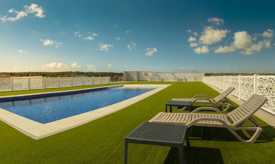 Pool service Hotel AJ Gran Alacant by SH Hoteles Santa Pola, Alicante Pool service Hotel AJ Gran Alacant by SH Hoteles Santa Pola, Alicante