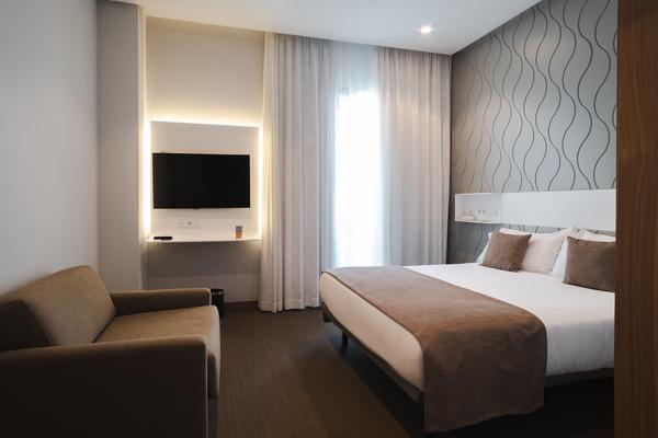 Habitación doble con cama supletoria Hotel Gran Alacant by SH Hoteles Santa Pola, Alicante Habitación doble con cama supletoria Hotel Gran Alacant by SH Hoteles Santa Pola, Alicante